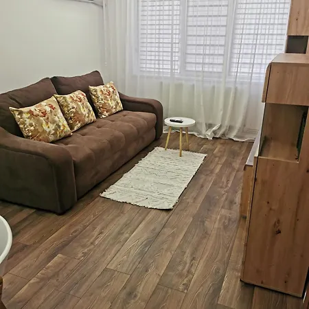 Amy Apartment *
